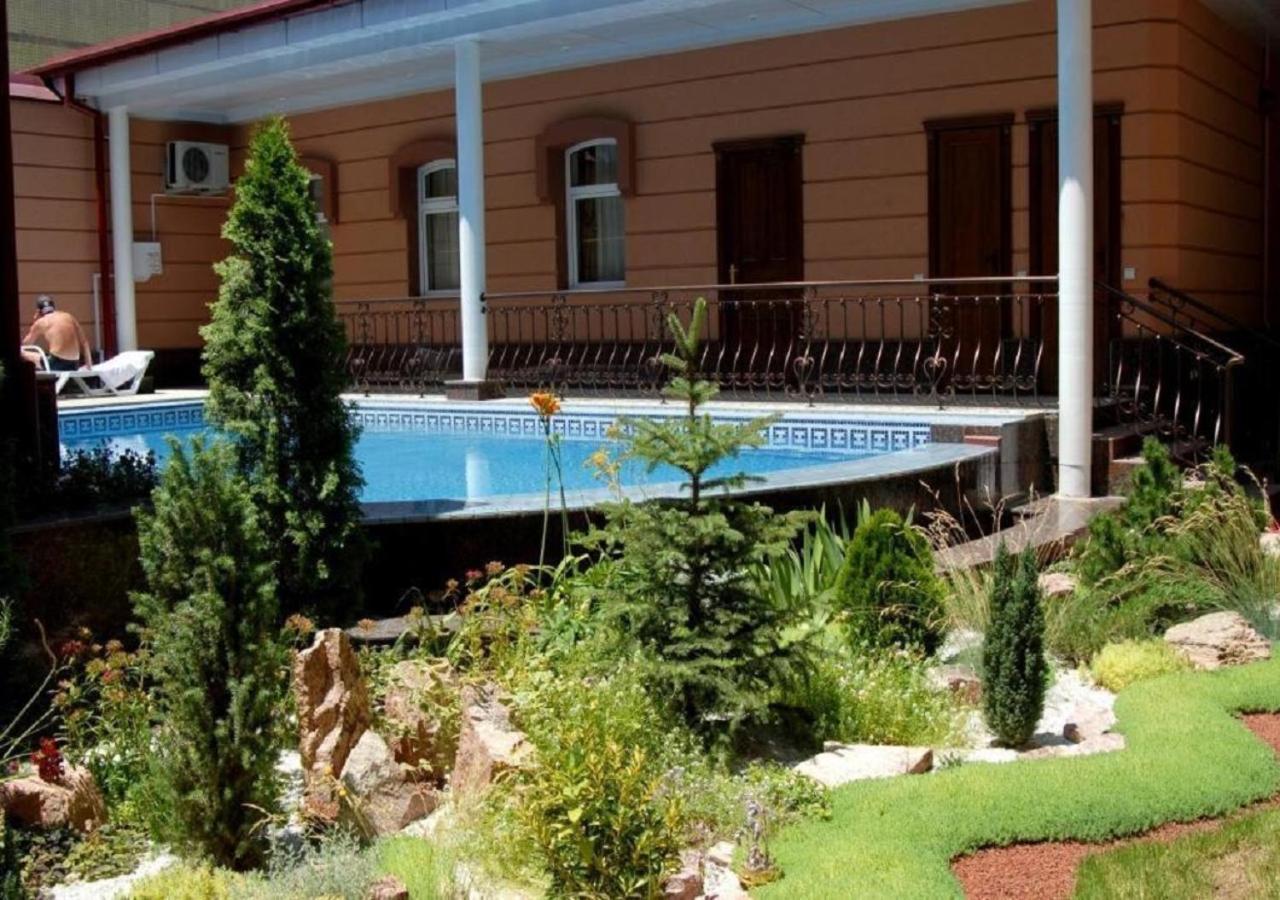 Hotel Bek Tashkent Exterior photo